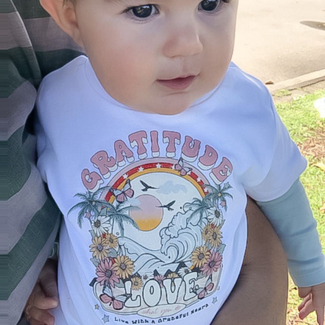 Gratitude + Love Tee | Black or White