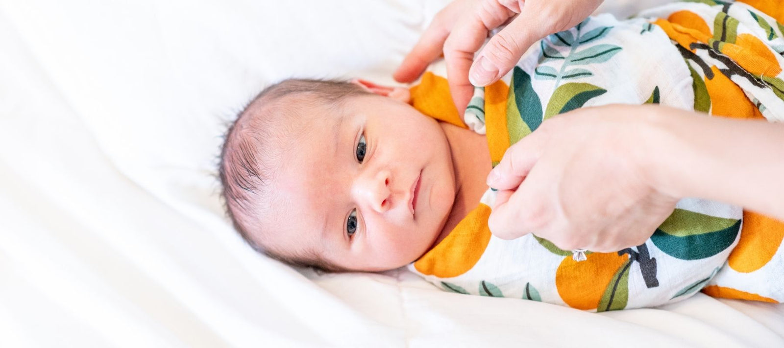 Baby Swaddles; How, Why, Safety, Benefits & Risks. Baby Swaddling and Baby Sleep