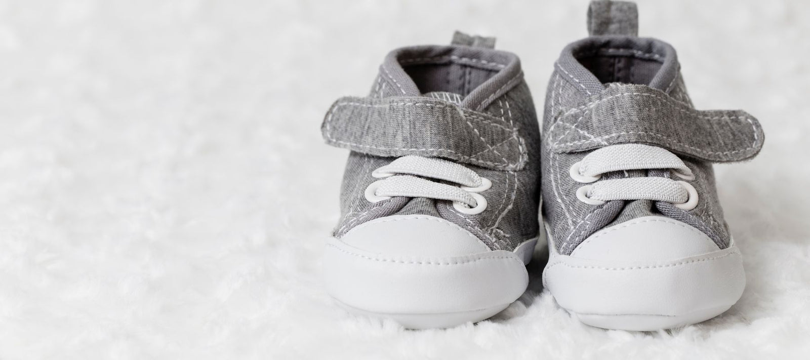 When Should You Start Putting Shoes on a Baby? Bespoke Baby Gifts