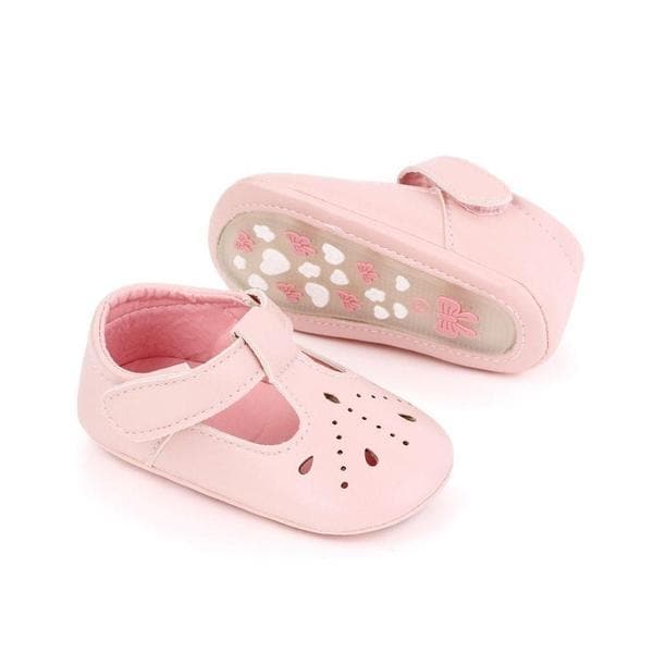 newborn gifts, pre walker shoes, kids gifts online, soft baby shoes, gift shoes, send baby gift, buy baby gifts online, custom baby girl gifts